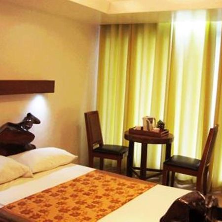 Callospa And Resort Antipolo Exterior photo